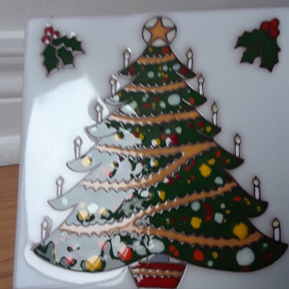 Hand Painted Christmas Tree Ceramic Tile/Trivet - Picture 1 of 11